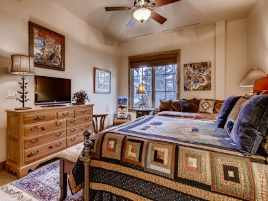 2 Bedroom Beaver Creek Vacation Home Plus Den.